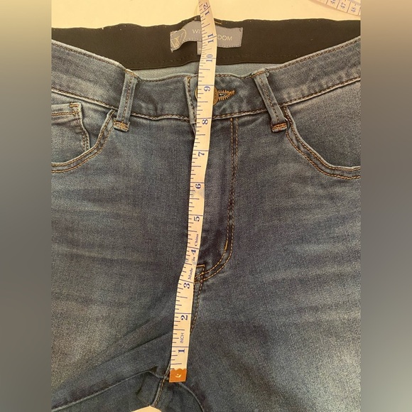 Wit & Wisdom Woman’s Jeans Size 4 NWOT - Picture 6 of 6